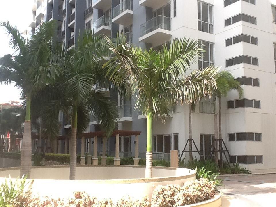 Palm Tree Genlex Condo Manilla Buitenkant foto