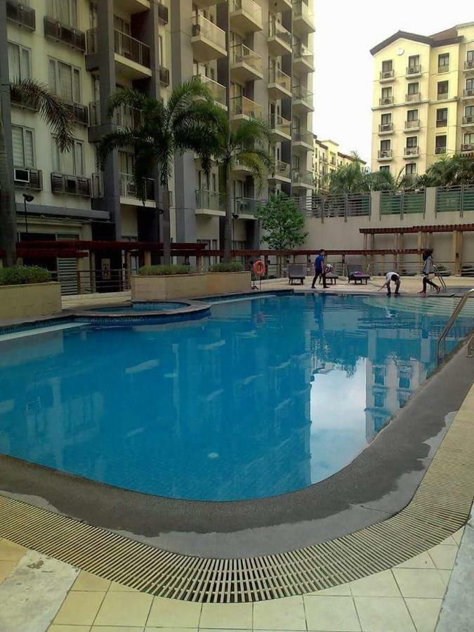 Palm Tree Genlex Condo Manilla Buitenkant foto
